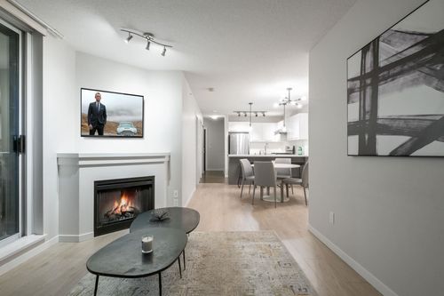 2133-douglas-road-brentwood-park-burnaby-north-03 at 