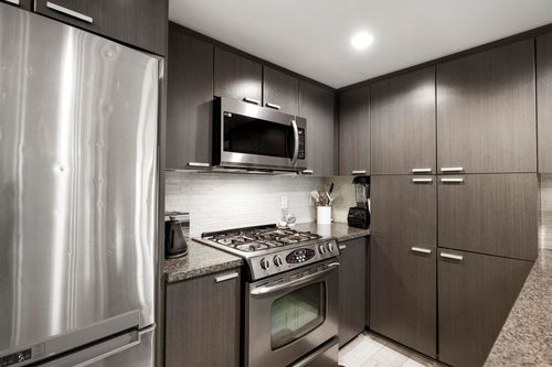 2200-douglas-road-brentwood-park-burnaby-north-03 at 