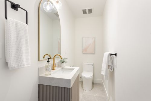 52-14285-64-ave-surrey-360hometours-12 at 