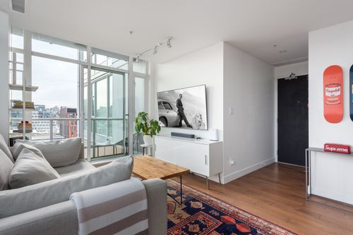 1501-108-e-1st-ave-vancouver-360hometours-12-b at 