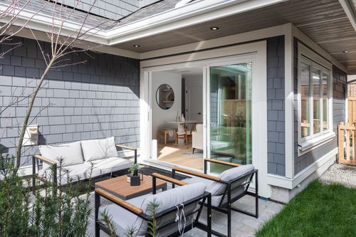 1071-e-22nd-avenue-fraser-ve-vancouver-east-06 at 
