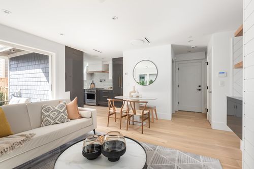 1071-e-22nd-avenue-fraser-ve-vancouver-east-07 at 