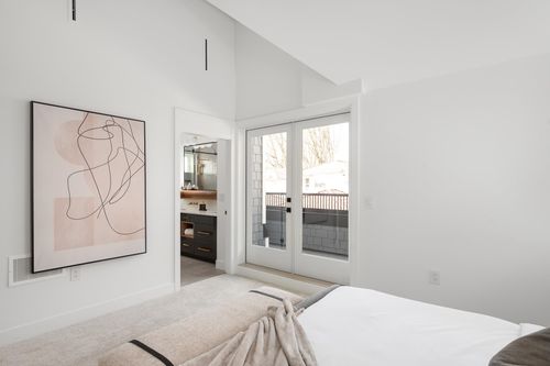 1071-e-22nd-avenue-fraser-ve-vancouver-east-14 at 