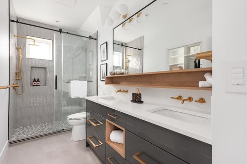 1071-e-22nd-avenue-fraser-ve-vancouver-east-16 at 