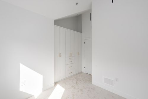 1071-e-22nd-avenue-fraser-ve-vancouver-east-20 at 