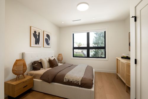 1385-19th-st_adil_daytime-9786 at 