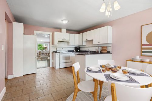 6419-selma-avenue-forest-glen-bs-burnaby-south-12 at 