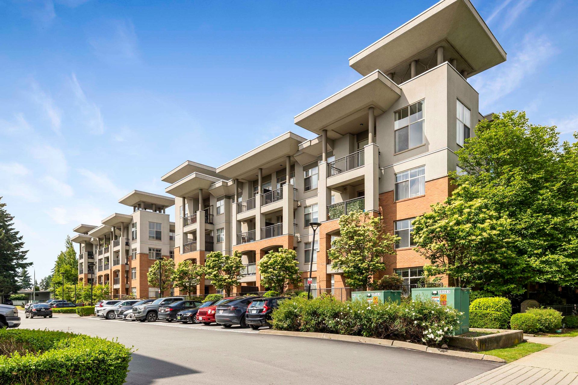 33546-holland-avenue-central-abbotsford-abbotsford-01 at 33546-holland-avenue-central-abbotsford-abbotsford-01 at