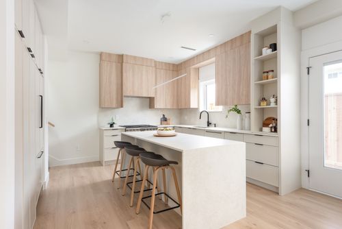 1132-madore-ave-coquitlam-360hometours-11 at 