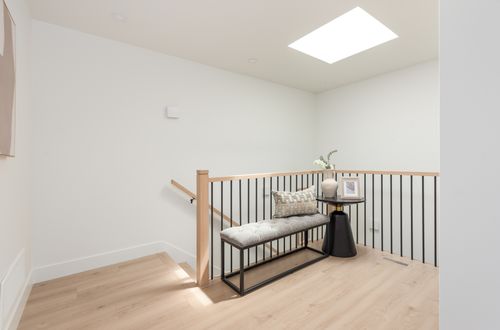 1132-madore-ave-coquitlam-360hometours-19 at 