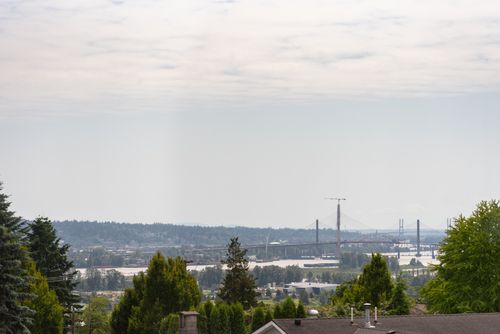 1132-madore-ave-coquitlam-360hometours-27 at 