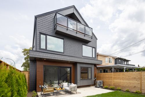 2796-E-Georgia-St-Vancouver-BACK-360hometours-27-1 at 