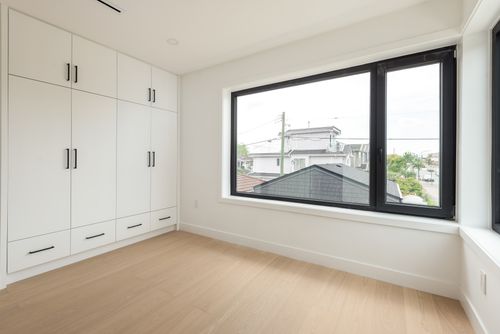 2796-e-georgia-st-vancouver-back-360hometours-16 at 