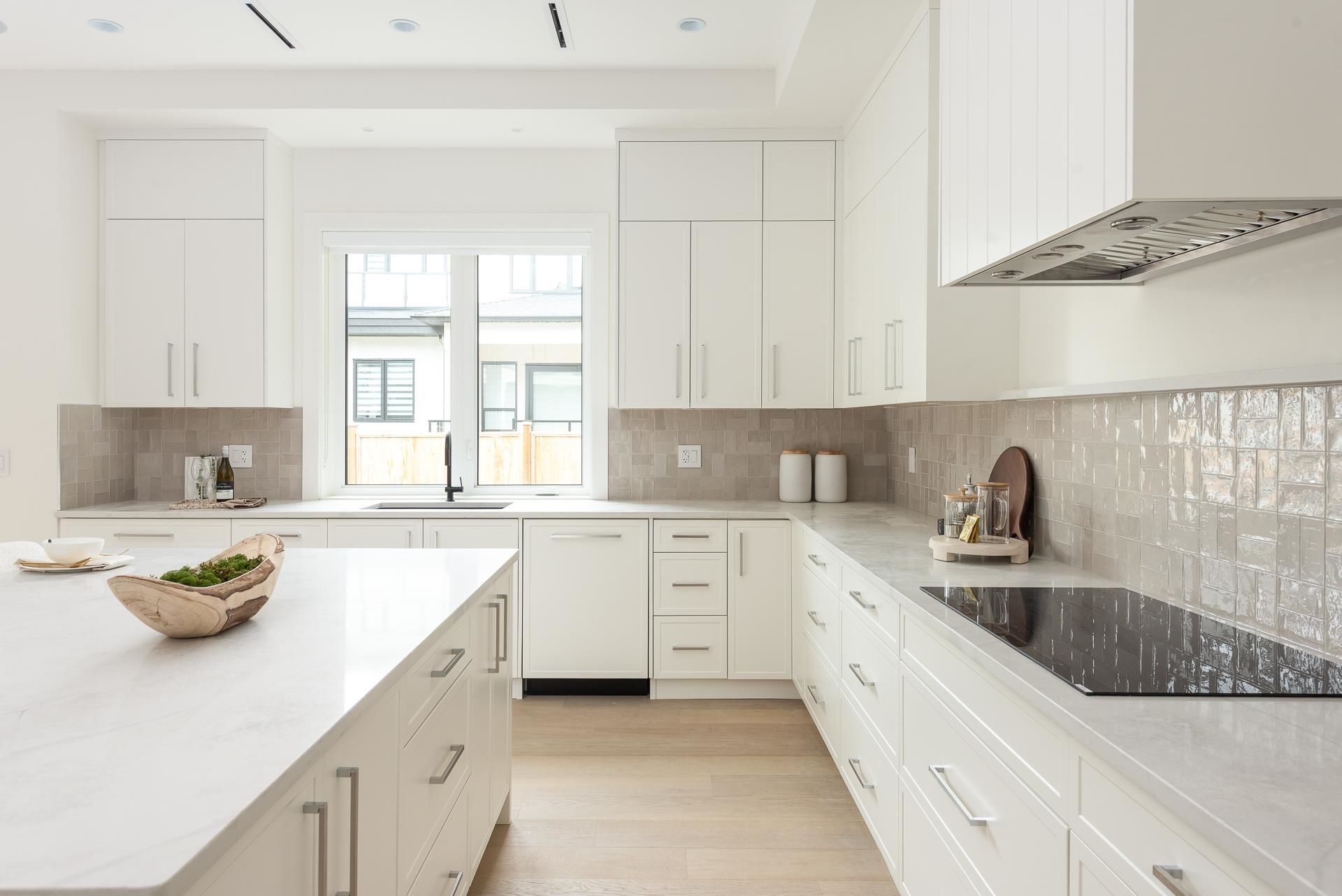 615-nicola-avenue-coquitlam-west-coquitlam-07 at 615-nicola-avenue-coquitlam-west-coquitlam-07 at