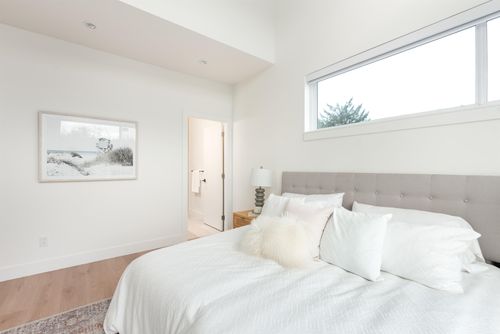 14285-64-avenue-sullivan-station-surrey-13 at 