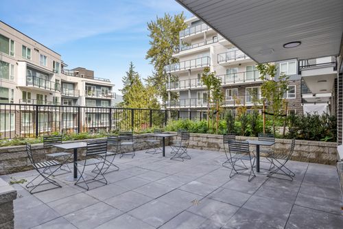 103-2002-st-george-street-port-moody_30 at 