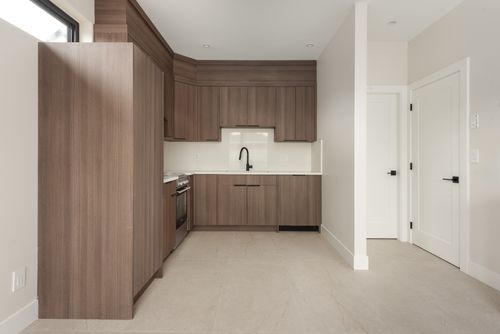 4413-oxford-st-burnaby-360hometours-55s at 