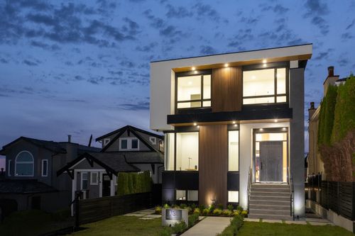 131-grosvenor-ave_adil_cropped-5624 at 