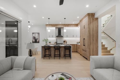 5666-10a-ave-delta_20 at  5666-10a-ave-delta_20 at