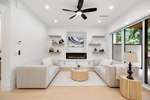 5666-10a-ave-delta_27 at  5666-10a-ave-delta_27 at