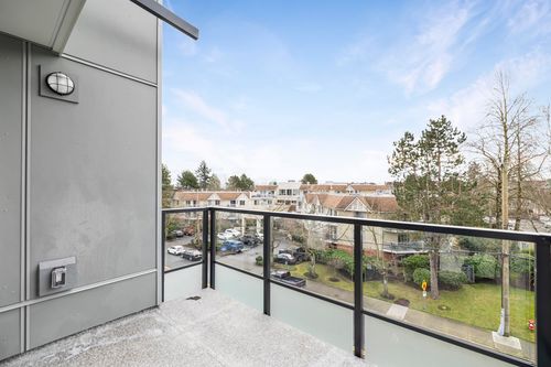 15353-17-avenue-king-george-corridor-south-surrey-white-rock-17 at 