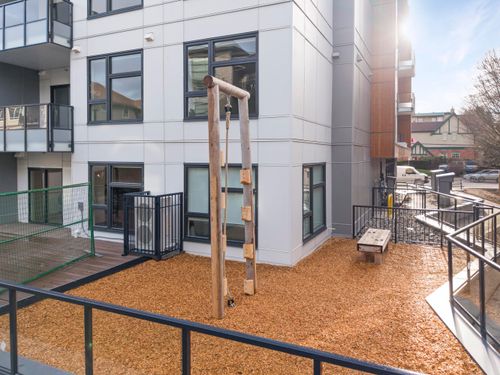 15353-17-avenue-king-george-corridor-south-surrey-white-rock-21 at 