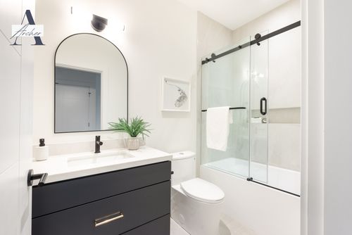 52-14285-64-ave-surrey-360hometours-21-wlogo at 