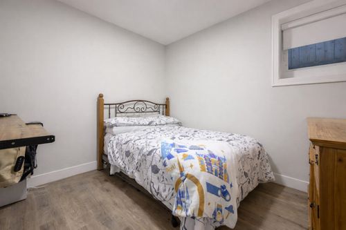 702-robinson-street-coquitlam-west-coquitlam-29 at 