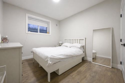 702-robinson-street-coquitlam-west-coquitlam-30 at 