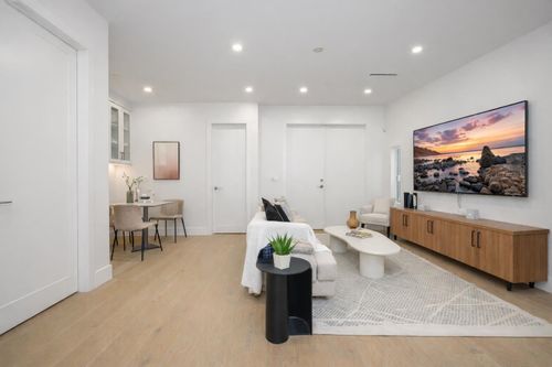 6176-elgin-avenue-forest-glen-bs-burnaby-south-10 at 