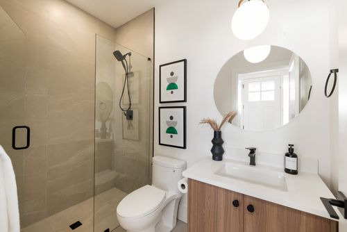 102-646-girard-ave_adil-5389 at 