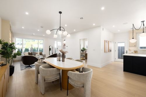 102-646-girard-ave_adil-5472 at 