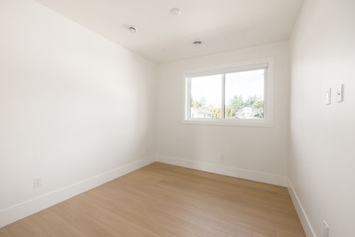 102-646-girard-ave_adil-5512 at 