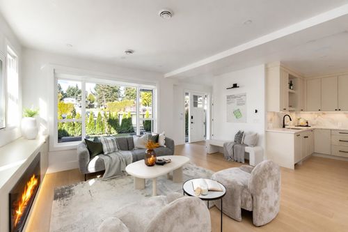 646-girard-avenue-coquitlam-west-coquitlam-06 at 