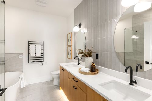 646-girard-avenue-coquitlam-west-coquitlam-18 at 