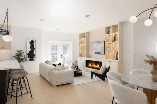 646-girard-avenue-coquitlam-west-coquitlam-04 at 