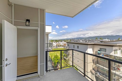 11913-burnett-street-east-central-maple-ridge-08 at 