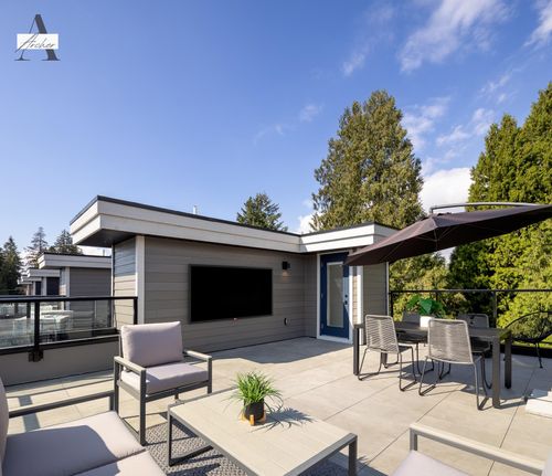 14285-64-avenue-sullivan-station-surrey-20 at 