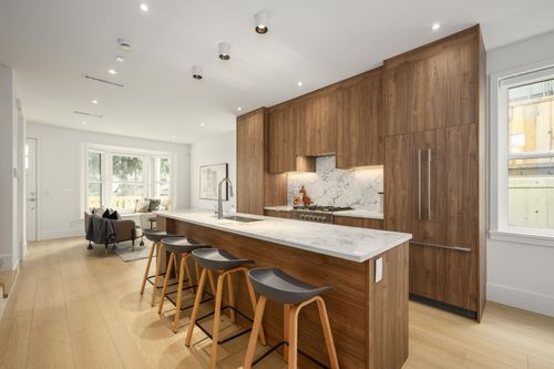 1125-cartier-avenue-maillardville-coquitlam-05 at 