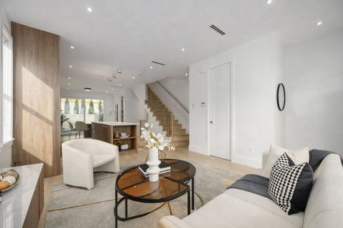 1125-cartier-avenue-maillardville-coquitlam-09 at 