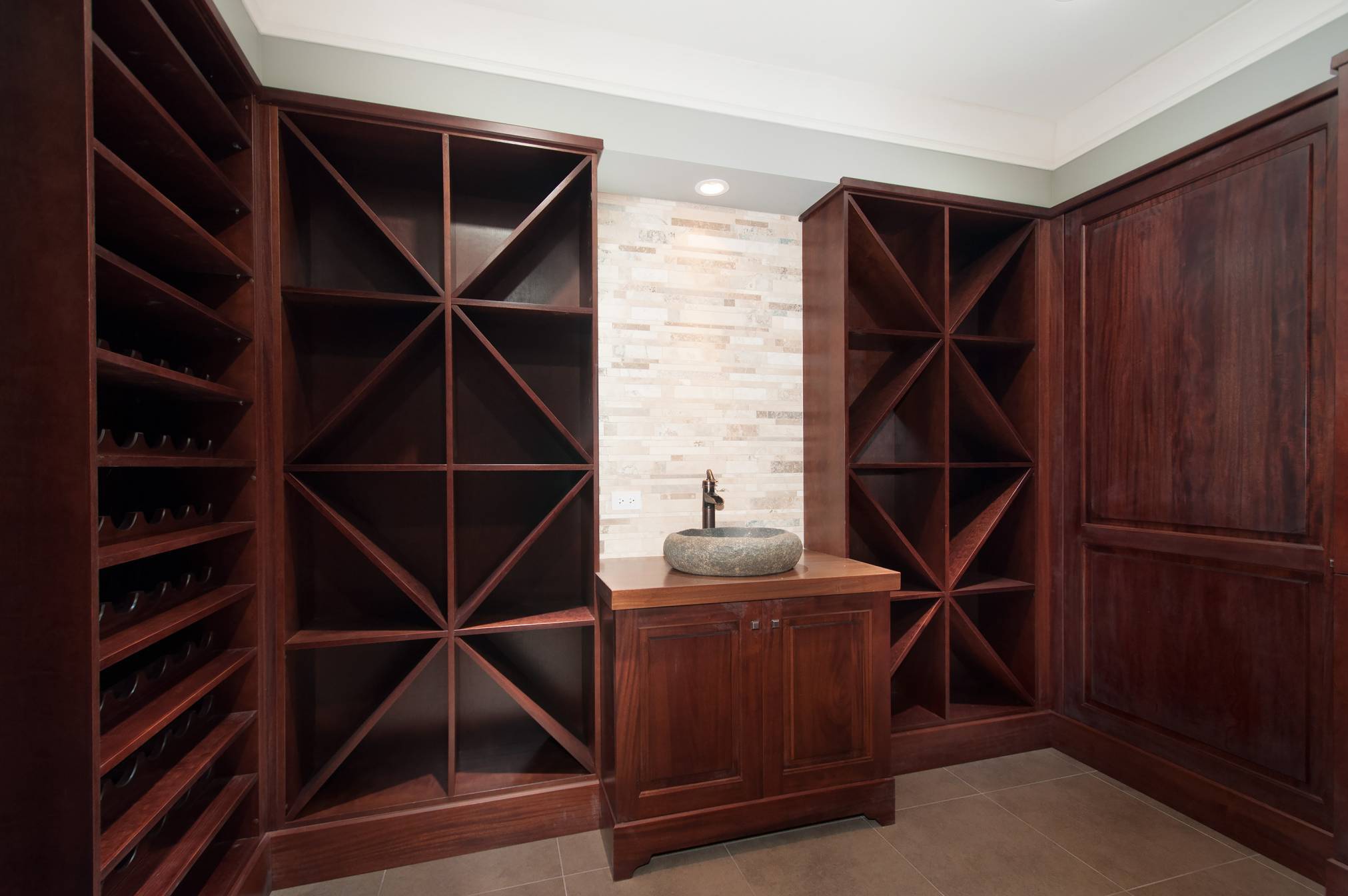 at 1075 Groveland Road, British Properties, West Vancouver