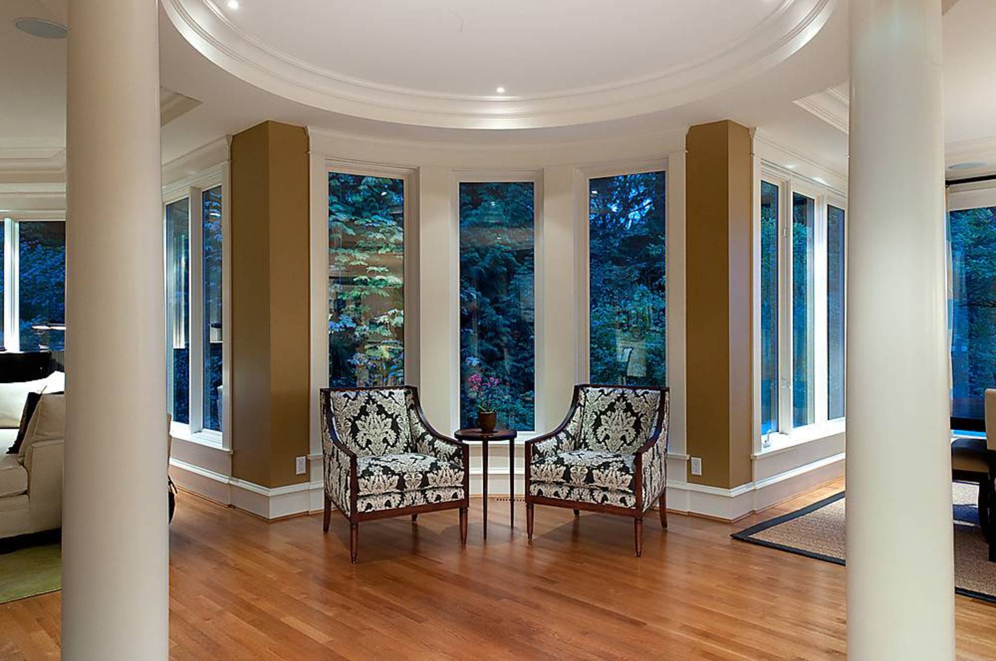 at 3260 Mathers Avenue, Westmount WV, West Vancouver