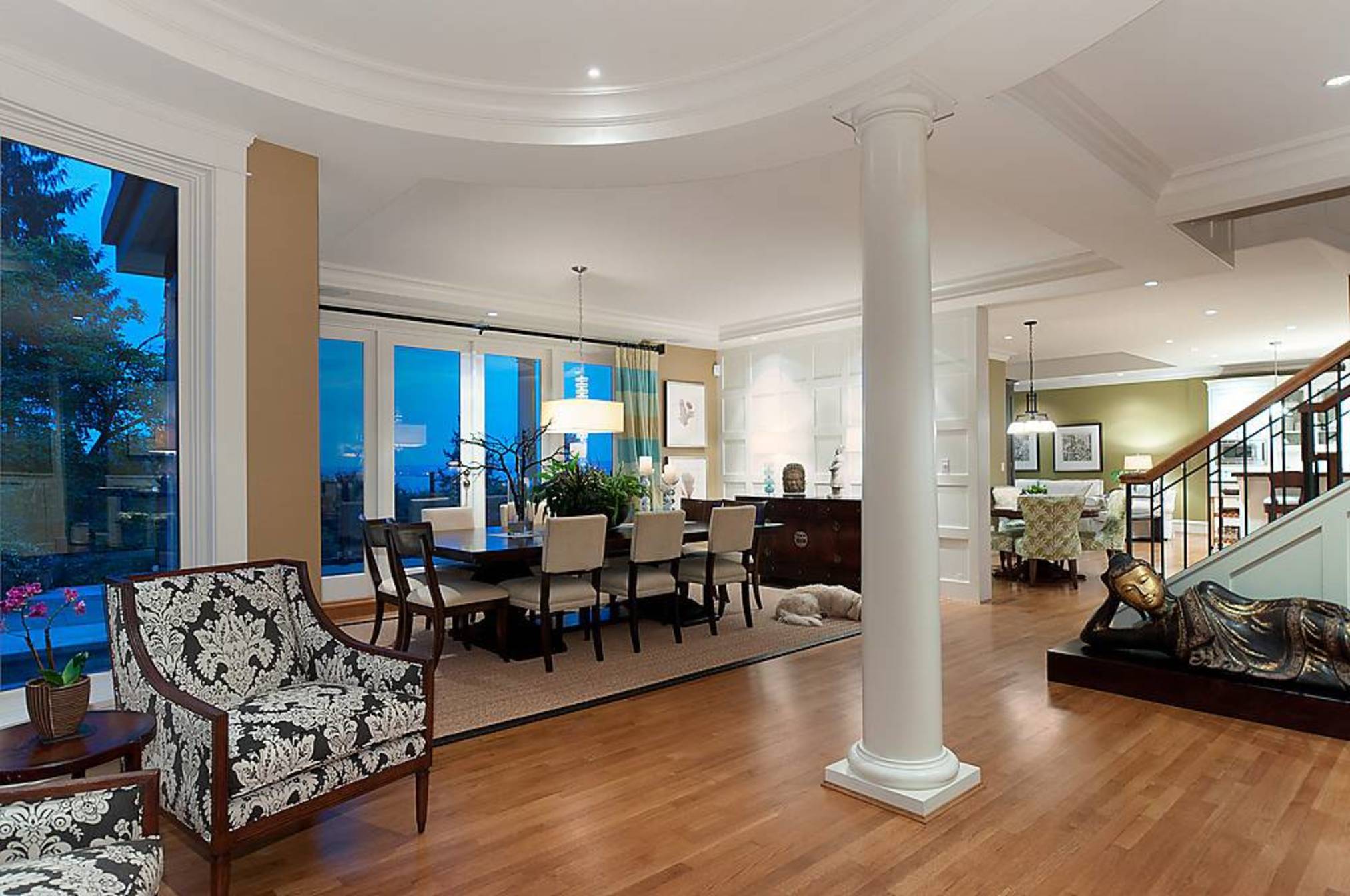 at 3260 Mathers Avenue, Westmount WV, West Vancouver