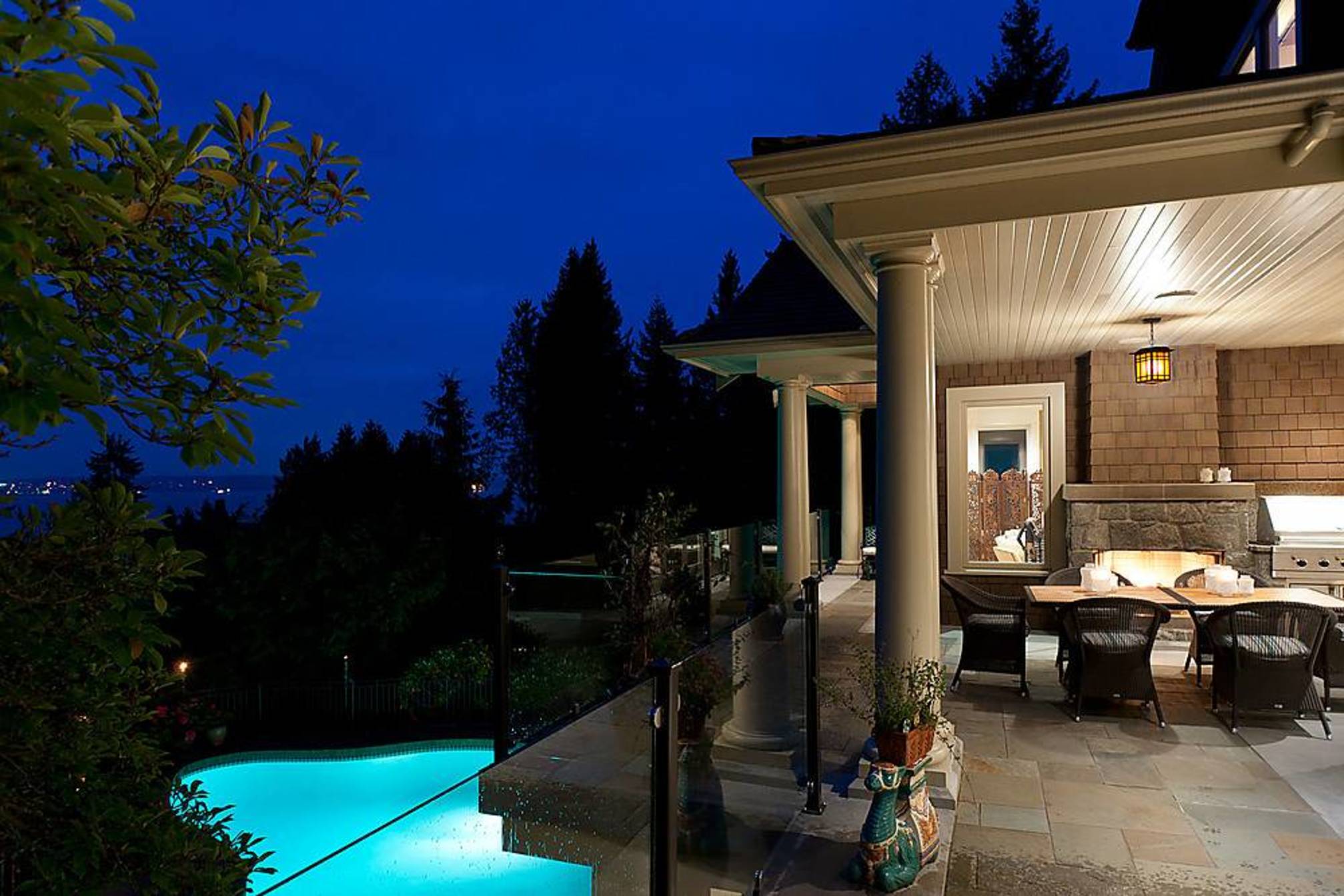 at 3260 Mathers Avenue, Westmount WV, West Vancouver