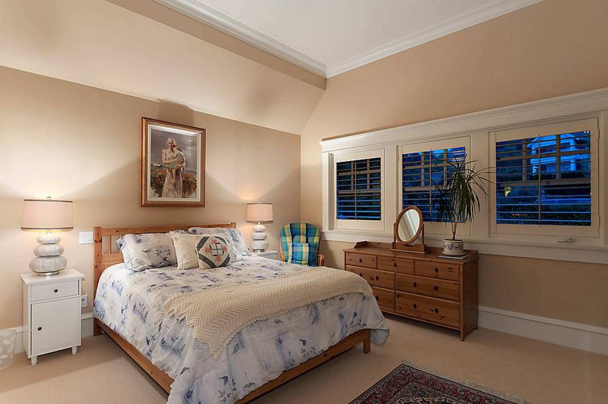 at 3260 Mathers Avenue, Westmount WV, West Vancouver