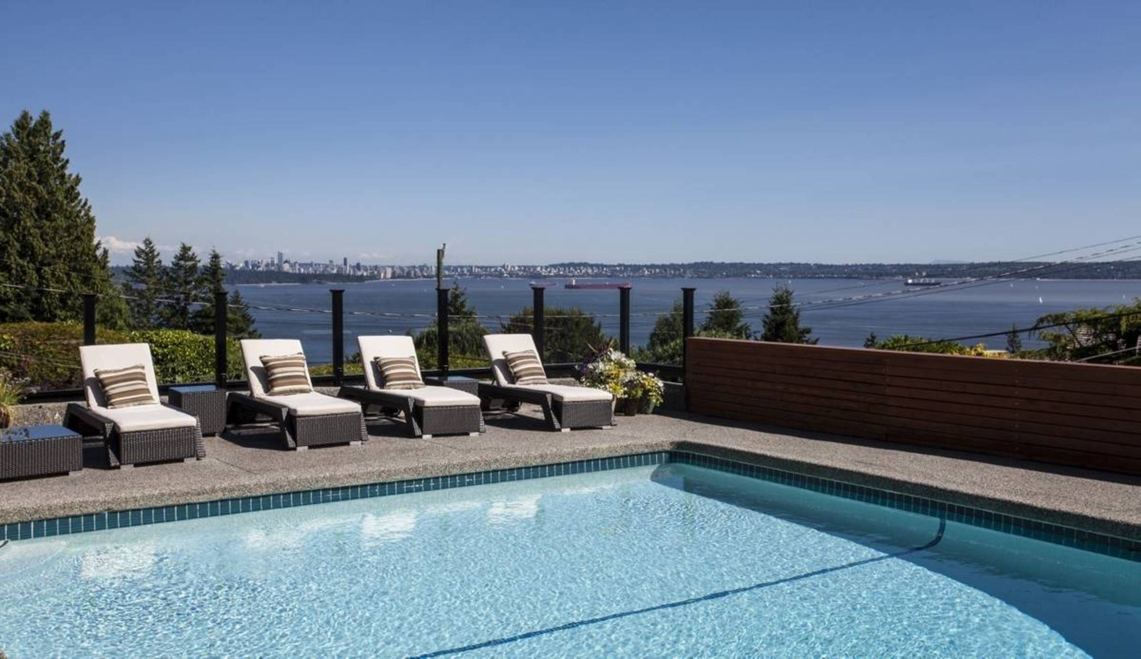at 4125 Burkehill Place, Bayridge, West Vancouver
