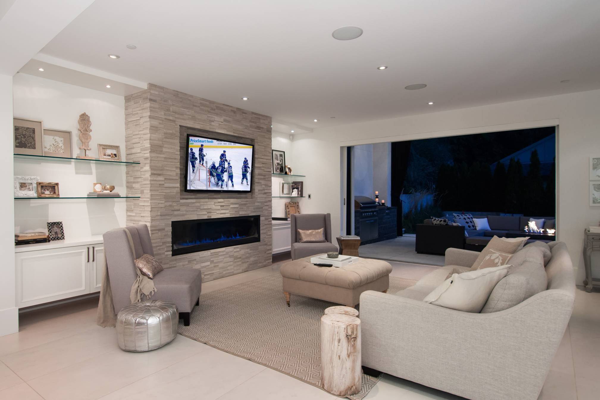 at 3485 Mathers, Westmount WV, West Vancouver