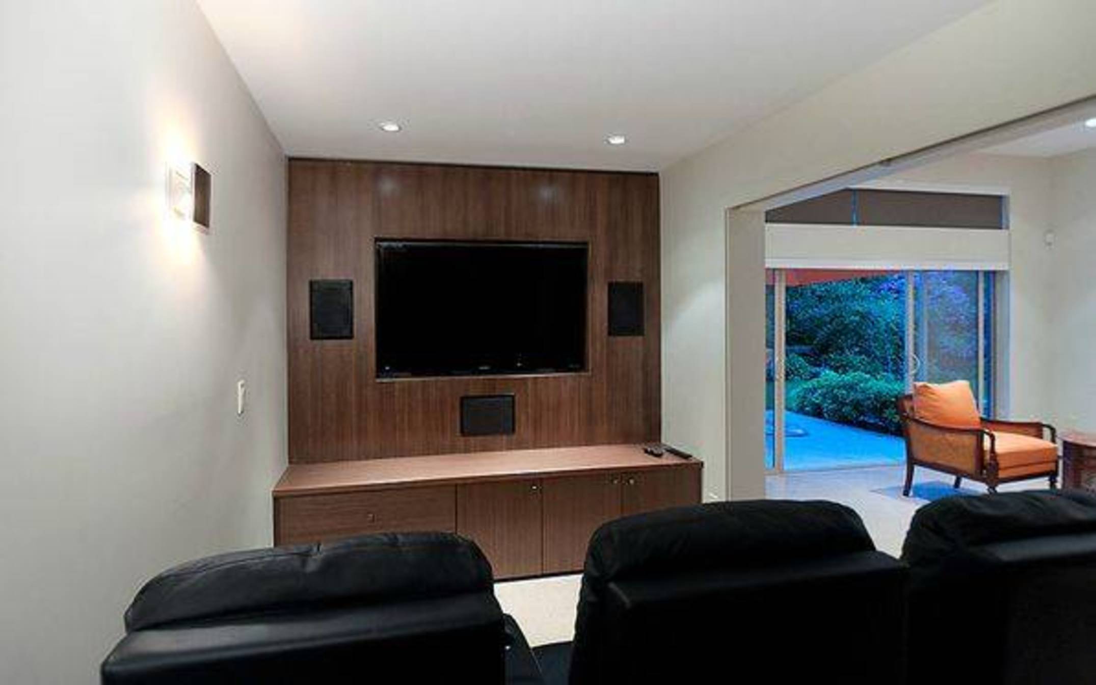at 1754 Ottawa Place, Ambleside, West Vancouver