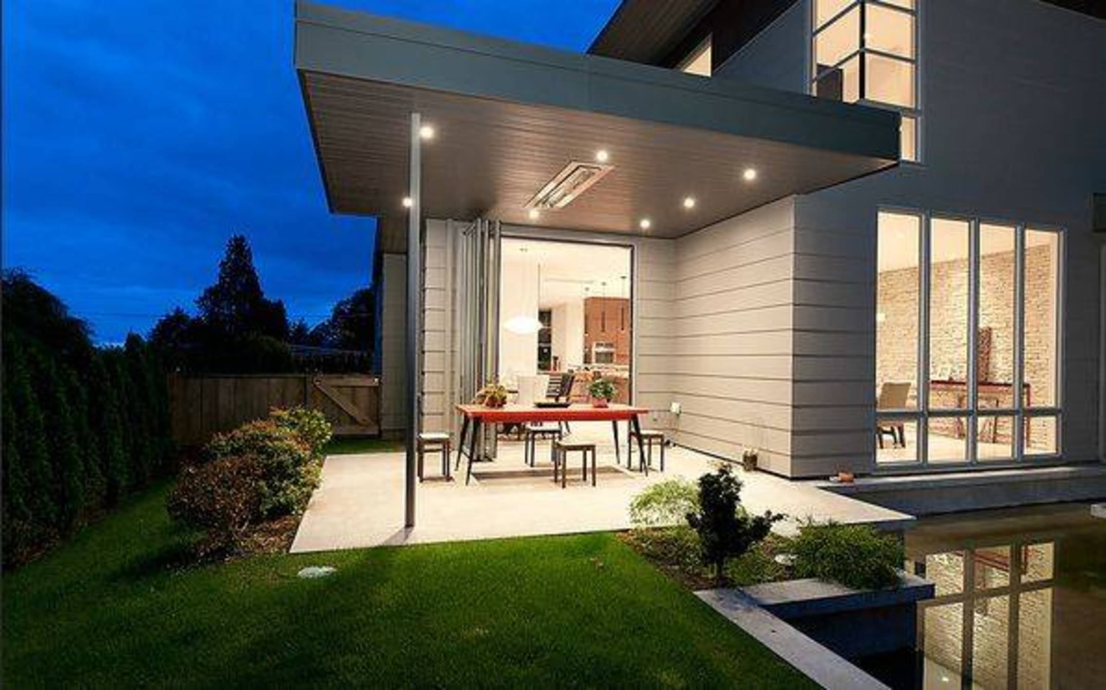 at 1754 Ottawa Place, Ambleside, West Vancouver