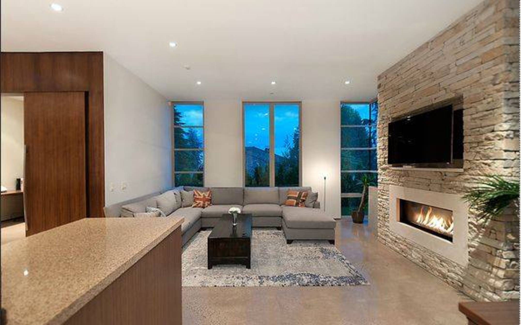 at 1754 Ottawa Place, Ambleside, West Vancouver